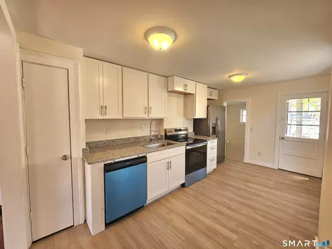 Kitchen - 14 Spring St, Killingly, CT 06239 photo 4 of 4