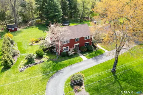 13 Cedar Hill Rd, Simsbury, CT 06092