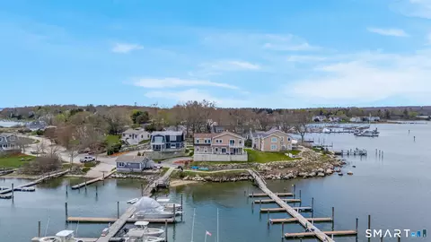 29 Dubois Dr #29, Mystic, CT 06355