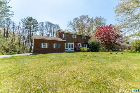 111 Grand View Ter, Brooklyn, CT 06234
