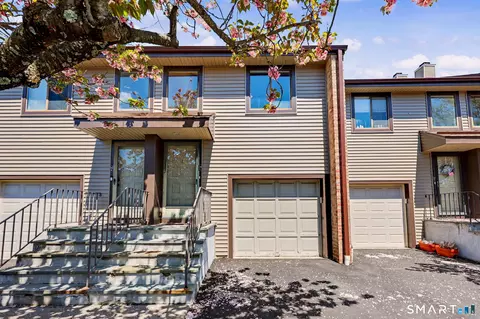 2539 Bedford St #34C, Stamford, CT 06905
