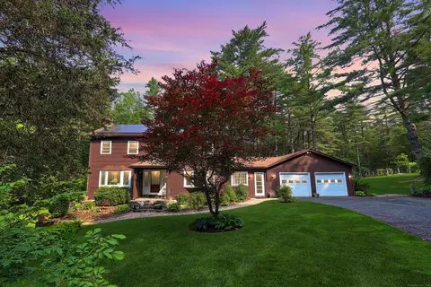 11 College Hill Rd, North Canaan, CT 06018