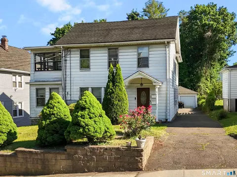 112 Colonial Rd, Stamford, CT 06906