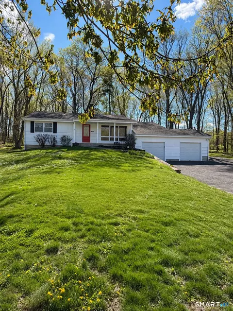 24 Webb Cir, Monroe, CT 06468
