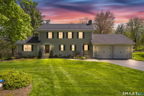 Exterior - 90 Russell Ave, Suffield, CT 06078 photo 9 of 9