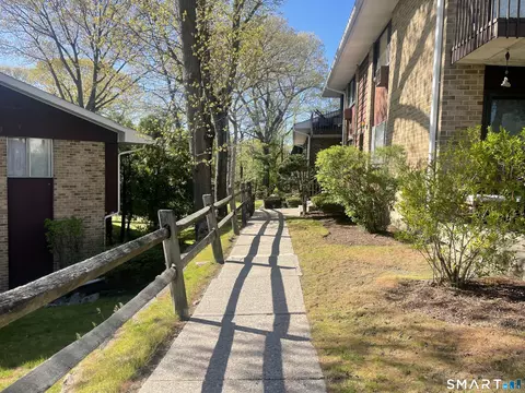 177 Kennedy Dr #177, Bridgeport, CT 06606