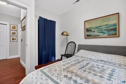 Bedroom - 88 Ironworks Rd, Clinton, CT 06413 photo 5 of 9