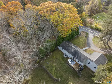 View/Area - 88 Ironworks Rd, Clinton, CT 06413 photo 1 of 2