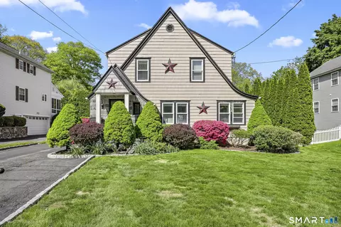 315 Church Hill Rd, Trumbull, CT 06611