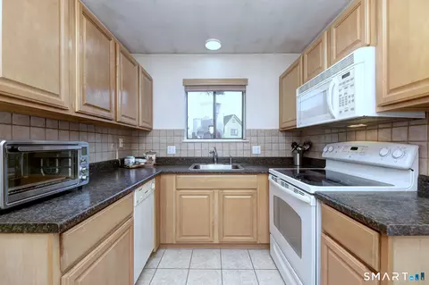 149 Heritage Vlg #A, Southbury, CT 06488