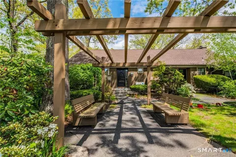 149 Heritage Vlg #A, Southbury, CT 06488