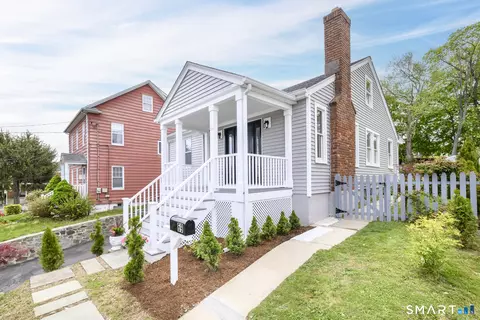 69 Webb Ave, Stamford, CT 06902