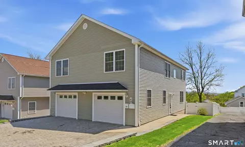49 Allen St, New Britain, CT 06053