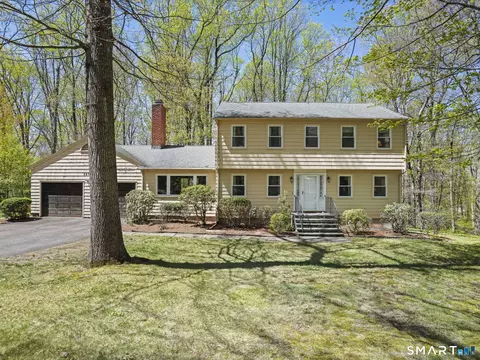5279 Madison Ave, Trumbull, CT 06611