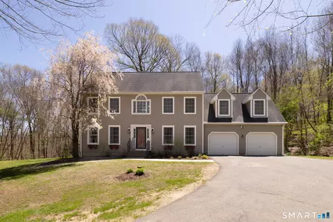 29 Chestnut Hill Rd, Hebron, CT 06248