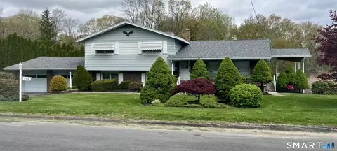 298 Chipman St, Waterbury, CT 06708