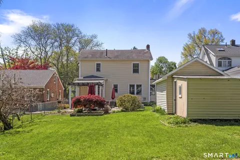 Exterior - 24 Hillcrest Ave, Wethersfield, CT 06109 photo 3 of 7