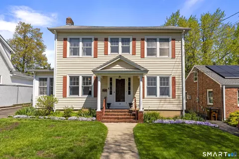 24 Hillcrest Ave, Wethersfield, CT 06109