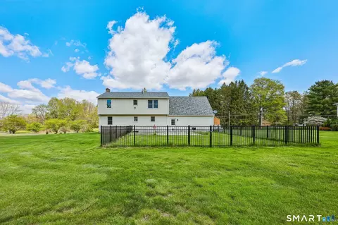 Exterior - 56 Sand Dam Rd, Thompson, CT 06277 photo 4 of 7