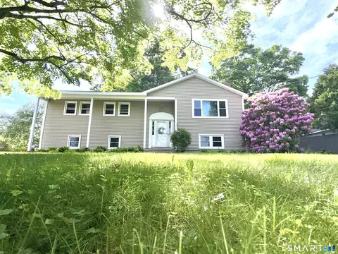 25 Pleasant View Dr, Middletown, CT 06457