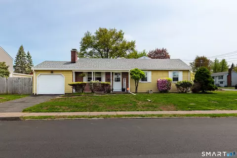 41 Saxon Rd, Wethersfield, CT 06109