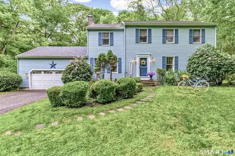 73 Long Hill Rd, Deep River, CT 06417