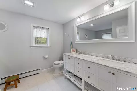 Bath - 81 Kelly Rd, Killingly, CT 06241 photo 1 of 5
