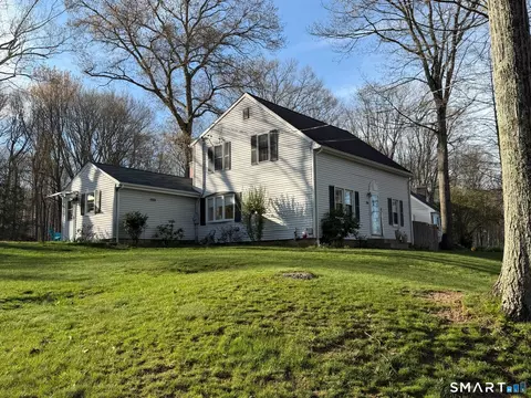 79 French Rd, Bolton, CT 06043