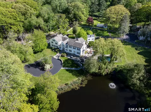 351 Erskine Rd, Stamford, CT 06903