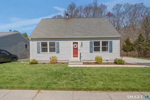 60 Deerfield Ridge Dr, Mystic, CT 06355