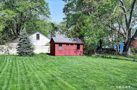 Exterior - 99 Quercus Ave, Willimantic, CT 06226 photo 2 of 4