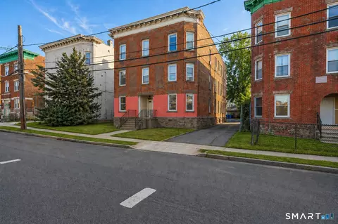 27-29 Bond St, Hartford, CT 06114