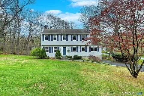 923 Garden Rd, Orange, CT 06477
