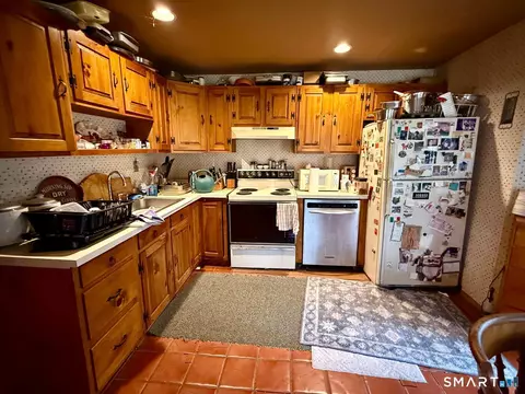21 High Bridge Rd, Sandy Hook, CT 06482 photo 4