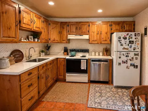 Kitchen - 21 High Bridge Rd, Sandy Hook, CT 06482 photo 1 of 1