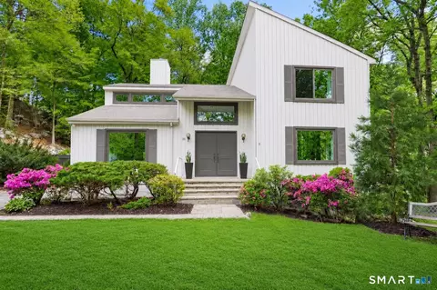 80 E Ridge Rd, Stamford, CT 06903