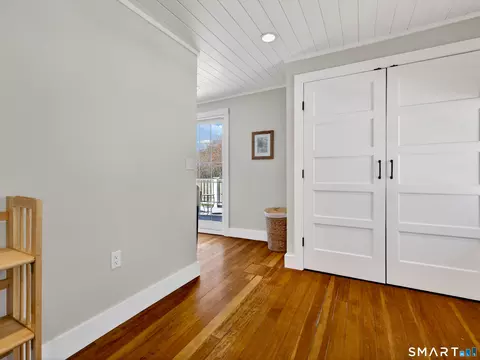 Entry Way - 68 Groveway, Clinton, CT 06413 photo 7 of 7