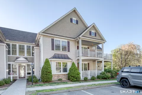 Exterior - 95 S Ridge Ln #E201, Berlin, CT 06037 photo 1 of 7