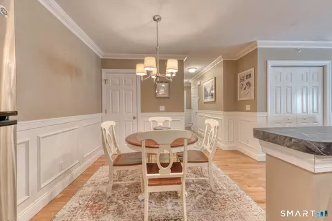 Dining - 95 S Ridge Ln #E201, Berlin, CT 06037 photo 1 of 3