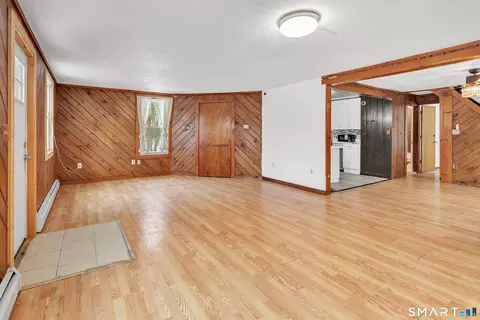 119 Prospect St, Naugatuck, CT 06770