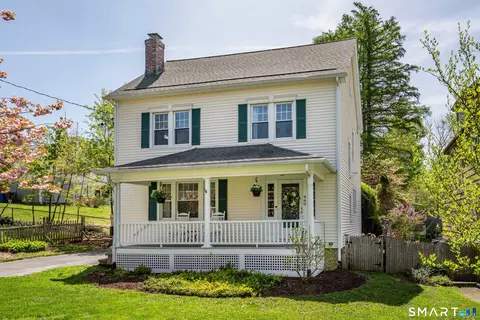 469 Fern St, West Hartford, CT 06107