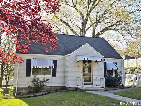 51 Cushman St, Waterbury, CT 06704
