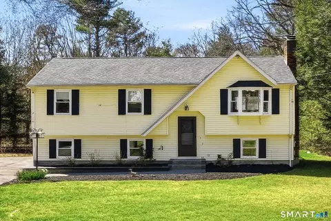 264 Quaddick Town Farm Rd, Thompson, CT 06277