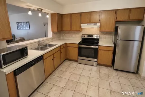 975 Meriden Rd #91, Waterbury, CT 06705