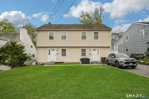 124 Pine Hill Ave, Stamford, CT 06906
