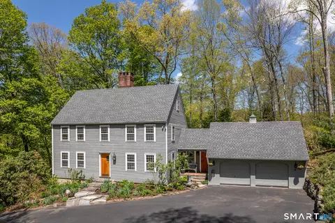 98 Shortwoods Rd, New Fairfield, CT 06812