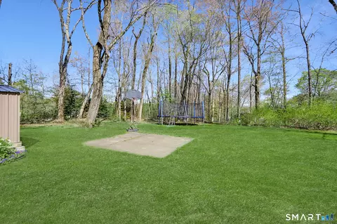Exterior - 16 Stephen Ct, Prospect, CT 06712 photo 6 of 6
