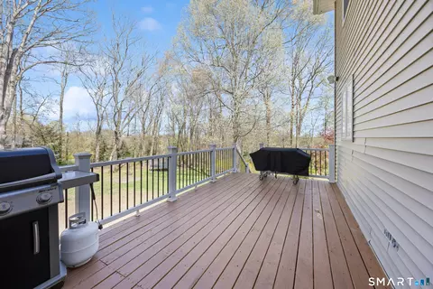 Exterior - 16 Stephen Ct, Prospect, CT 06712 photo 2 of 6