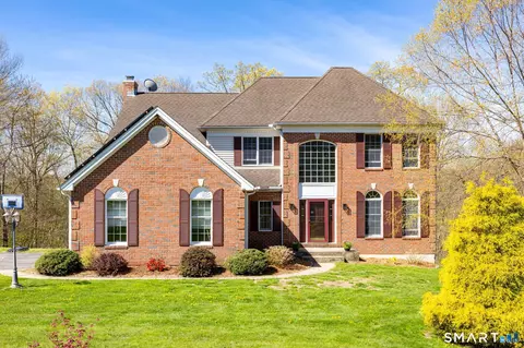 10 Eastham Bridge Rd, East Hampton, CT 06424