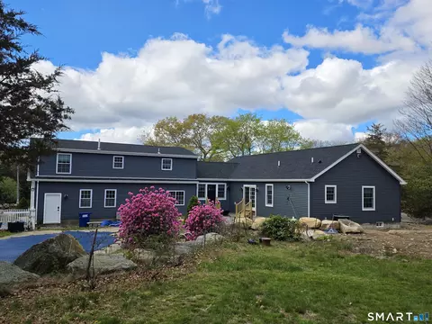 Exterior - 225 Lambtown Rd, Ledyard, CT 06339 photo 2 of 5